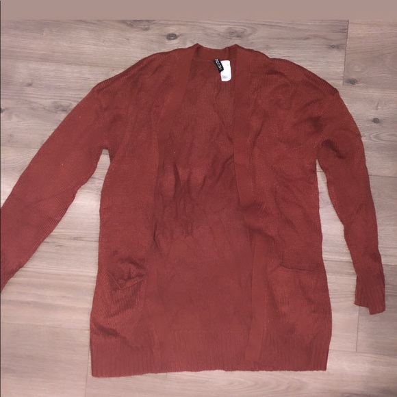 Divided cardigan - Picture 1 of 2